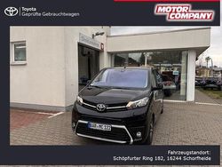 Graphitschwarz metallic Gebraucht 2023 Toyota Proace Verso Plus Kombi | 41.554 € (Etwas zu teuer)