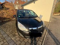 Schwarz Gebraucht 2011 Opel Meriva Edition Van / Kleinbus | 3.499 € (Fairer Preis)