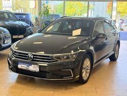 Grau Gebraucht 2021 VW Passat GTE Kombi | 17.000 € (Guter Preis)