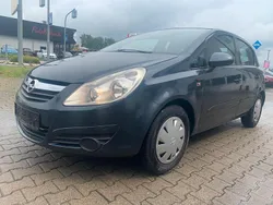 Schwarz Gebraucht 2008 Opel Corsa Limousine | 2.000 € (Guter Preis)