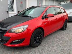 Rot Gebraucht 2012 Opel Astra Kombi | 2.790 € (Guter Preis)