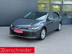 Grau Gebraucht 2024 VW Golf VIII Life Kombi | 27.250 € (Etwas zu teuer)