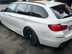 Weiß Gebraucht 2011 BMW 523 Performance Kombi | 10.999 € (Superpreis)