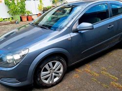 Grau Gebraucht 2007 Opel Astra GTC Coupé | 2.300 € (Etwas zu teuer)