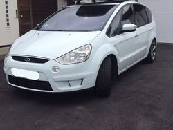 Weiß Gebraucht 2009 Ford S-MAX Titanium Van / Kleinbus | 10.000 €