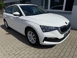Weiß Gebraucht 2019 Skoda Scala Ambition Kleinwagen | 14.990 € (Guter Preis)