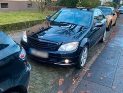 Schwarz Gebraucht 2007 Mercedes C200 Limousine | 5.000 € (Guter Preis)