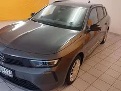 Grau Gebraucht 2024 Opel Astra Edition Kombi | 23.800 € (Fairer Preis)