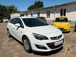 Weiß Gebraucht 2015 Opel Astra Kombi | 6.900 € (Fairer Preis)