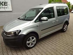 Reflexsilber metallic Gebraucht 2015 VW Caddy Trendline Van / Kleinbus | 19.950 € (Teuer)