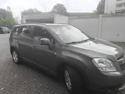 Grau Gebraucht 2012 Chevrolet Orlando SUV | 8.300 € (Fairer Preis)