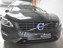 Grau Gebraucht 2015 Volvo S60 Business Edition Limousine | 10.980 € (Fairer Preis)