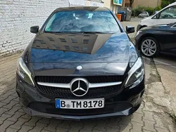 Schwarz Gebraucht 2016 Mercedes A200 Style Limousine | 11.990 € (Superpreis)