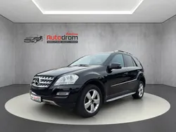 Schwarz Gebraucht 2010 Mercedes ML300 SUV | 14.999 €