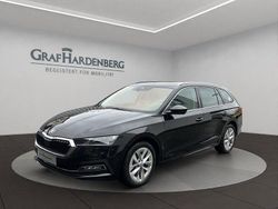Schwarz Gebraucht 2024 Skoda Octavia Style Kombi | 29.910 € (Fairer Preis)