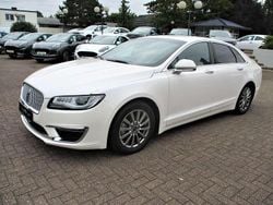 White platinum tricoat Gebraucht 2022 Lincoln MKZ Limousine | 20.980 €