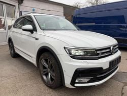 Weiß Gebraucht 2017 VW Tiguan R-line SUV | 16.499 €