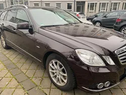 Braun Gebraucht 2010 Mercedes E300 Elegance Kombi | 5.500 € (Fairer Preis)