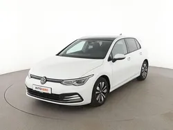 Weiß Gebraucht 2023 VW Golf VIII Move Limousine | 28.990 € (Fairer Preis)