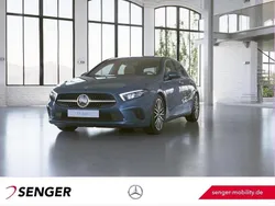 Blau Gebraucht 2022 Mercedes A200 Progressive | 28.890 € (Fairer Preis)