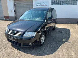 Schwarz Gebraucht 2009 VW Caddy Style Van / Kleinbus | 5.990 € (Fairer Preis)