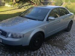 Blau Gebraucht 2001 Audi A4 Limousine | 3.500 € (Teuer)