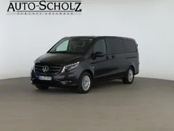 Grau Gebraucht 2023 Mercedes e-Vito Van / Kleinbus | 47.481 € (Fairer Preis)