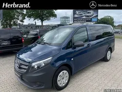 Blau Gebraucht 2020 Mercedes Vito Van / Kleinbus | 24.650 €