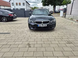 Schwarz Gebraucht 2022 BMW 320 Sport Line Kombi | 22.999 € (Superpreis)
