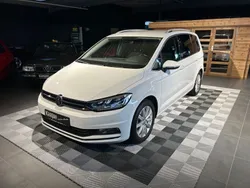 Weiß Gebraucht 2016 VW Touran Highline Van / Kleinbus | 17.999 € (Guter Preis)