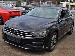 Deep black perleffekt Gebraucht 2022 VW Passat Business Kombi | 23.400 € (Guter Preis)