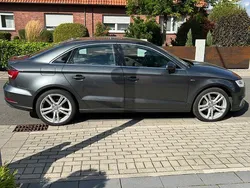 Grau Gebraucht 2017 Audi A3 S-Line Limousine | 16.990 € (Guter Preis)