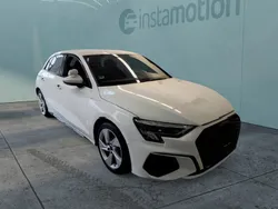 Weiß Gebraucht 2023 Audi A3 Sportback S-Line Limousine | 31.630 € (Fairer Preis)