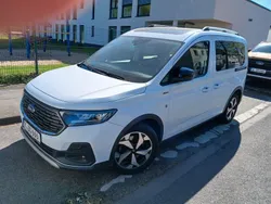 Weiß Gebraucht 2023 Ford Tourneo Connect Active Van / Kleinbus | 27.600 € (Guter Preis)