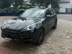 Blau Gebraucht 2018 Porsche Cayenne S SUV | 38.500 € (Guter Preis)