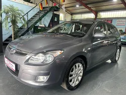 Grau Gebraucht 2010 Hyundai i30 Limousine | 4.490 € (Fairer Preis)