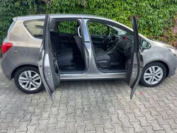 Gebraucht 2015 Opel Meriva Edition Van / Kleinbus | 11.200 € (Etwas zu teuer)