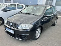 Schwarz rockabilly/pergusa/bod Gebraucht 2005 Fiat Punto Sport Kleinwagen | 1.490 € (Fairer Preis)