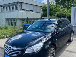 Schwarz Gebraucht 2013 Opel Insignia Active Kombi | 6.000 € (Guter Preis)