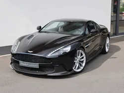 Onyx black (metallic) Gebraucht 2018 Aston Martin Vanquish Coupé | 244.800 € (Etwas zu teuer)