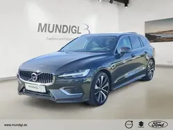 Grau Gebraucht 2021 Volvo V60 Inscription Kombi | 31.460 € (Teuer)