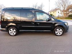 Schwarz Gebraucht 2020 VW Caddy Maxi Comfortline Van / Kleinbus | 17.500 € (Etwas zu teuer)