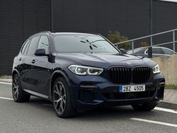 Blau Gebraucht 2022 BMW X5 M Sport SUV | 67.650 € (Teuer)