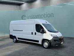 Weiß Gebraucht 2023 Opel Movano Van | 26.270 € (Fairer Preis)