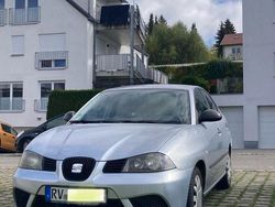 Silber Gebraucht 2007 Seat Ibiza Reference Limousine | 2.300 € (Etwas zu teuer)