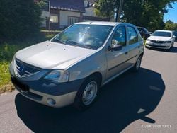Silber Gebraucht 2006 Dacia Logan Lauréate Limousine | 1.500 €
