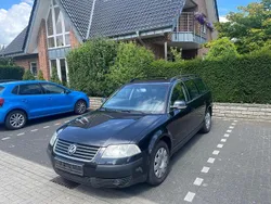 Schwarz Gebraucht 2004 VW Passat Kombi | 1.480 € (Fairer Preis)