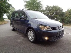Blau Gebraucht 2011 VW Touran Van / Kleinbus | 7.900 € (Guter Preis)