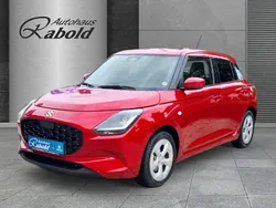 Burning red (rot) Gebraucht 2024 Suzuki Swift Comfort Limousine | 18.490 € (Etwas zu teuer)