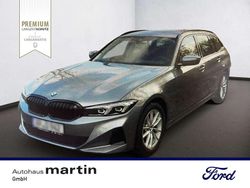 Grau Gebraucht 2023 BMW 318 Comfort Edition Limousine | 31.890 € (Guter Preis)